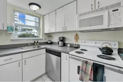 341 N Birch Road, Unit #316, Fort Lauderdale, FL 33304 - Photo 5