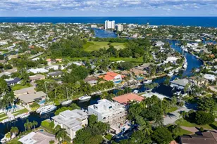 2729 NE 23rd Ct, Pompano Beach, FL 33062 - Photo 13