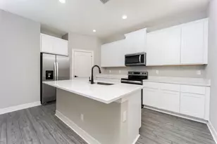 5401 Gladness Ct, Fort Pierce, FL 34947 - Photo 3