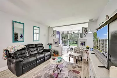 9480  Poinciana Pl, Unit #201, Davie, FL 33324 - Photo 17