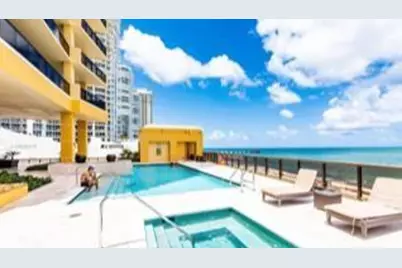 16275  Collins Ave, Unit #1501, Sunny Isles Beach, FL 33160 - Photo 11