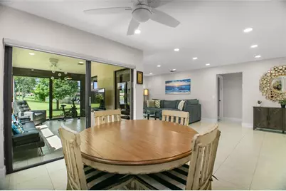 5667  Parkwalk Cir E, Unit #5667, Boynton Beach, FL 33472 - Photo 13