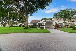 5667 Parkwalk Cir E, Boynton Beach, FL 33472 - Photo 21