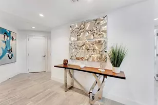 100 E Las Olas Blvd, Fort Lauderdale, FL 33301 - Photo 33