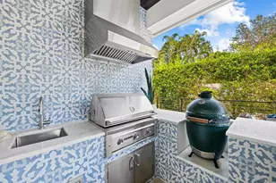 2408 NE 27th Ave, Fort Lauderdale, FL 33305 - Photo 45