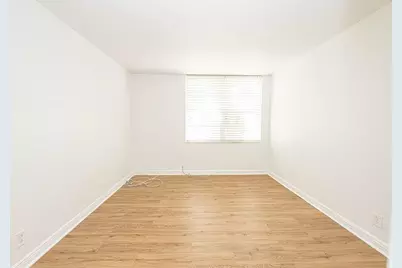 9471  Evergreen Pl, Unit #201, Davie, FL 33324 - Photo 15