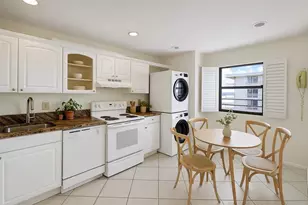 3100 NE 48th St Unit, Fort Lauderdale, FL 33308 - Photo 3