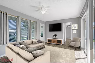 949 SE 10th Ct, Pompano Beach, FL 33060 - Photo 11