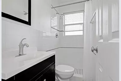 949 SE 10th Ct, Pompano Beach, FL 33060 - Photo 25