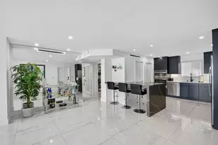 301 Lake Shore Dr Unit, West Palm Beach, FL 33403 - Photo 11