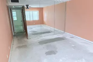 103 Newport F Unit, Deerfield Beach, FL 33442 - Photo 3