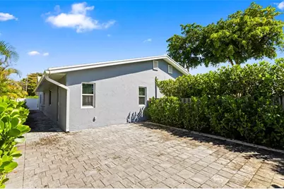 1402 NE 34th St, Oakland Park, FL 33334 - Photo 65