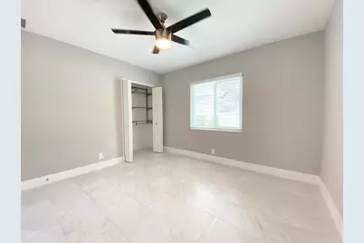 1402 NE 34th St, Oakland Park, FL 33334 - Photo 19