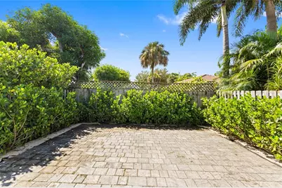 1402 NE 34th St, Oakland Park, FL 33334 - Photo 67