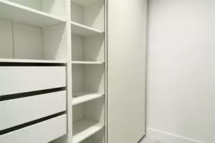 1402 NE 34th St, Oakland Park, FL 33334 - Photo 15