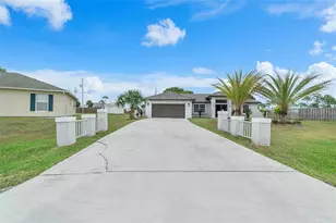 1383 SE Appamattox Terrace, Port Saint Lucie, FL 34952 - Photo 3