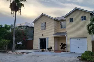 313 N D St, Lake Worth Beach, FL 33460 - Photo 1