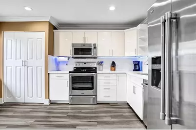 6128  Strawberry Lakes Cir, Lake Worth, FL 33463 - Photo 7