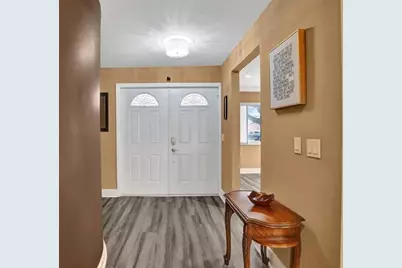 6128  Strawberry Lakes Cir, Lake Worth, FL 33463 - Photo 5