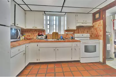 4401 NW 33rd St, Lauderdale Lakes, FL 33319 - Photo 5