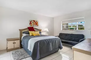 4705 NW 35th St, Lauderdale Lakes, FL 33319 - Photo 5