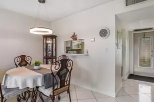 4705 NW 35th St, Lauderdale Lakes, FL 33319 - Photo 3