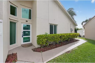 6425  96th Pl S, Boynton Beach, FL 33437 - Photo 5