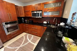 904 NE 20th, Fort Lauderdale, FL 33304 - Photo 13