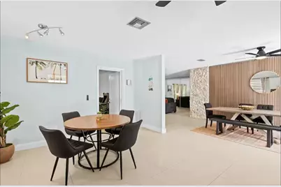 304 SE 4th St, Dania Beach, FL 33004 - Photo 5