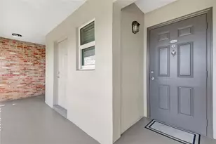 3121 NE 51st St, Fort Lauderdale, FL 33308 - Photo 9