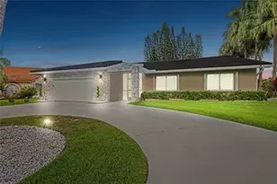 7626 NW 87th Ave, Tamarac, FL 33321 - Photo 1