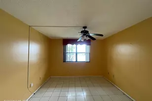 840 NE 199th St, Miami, FL 33179 - Photo 11