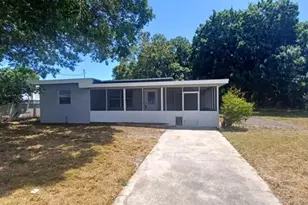 1810 S 32nd St, Fort Pierce, FL 34947 - Photo 1