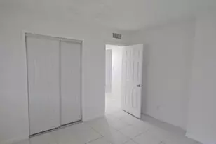 1810 S 32nd St, Fort Pierce, FL 34947 - Photo 7