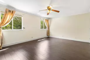 1325 Camellia Cir, Weston, FL 33326 - Photo 21