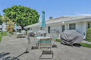 2050 NE 39th St, Lighthouse Point, FL 33064 - Photo 15