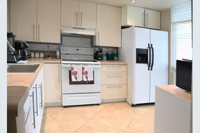 521 N Riverside Dr, Unit #602, Pompano Beach, FL 33062 - Photo 15