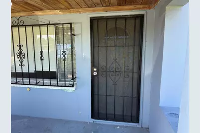 703 N 17th St, Fort Pierce, FL 34950 - Photo 9