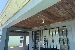 703 N 17th St, Fort Pierce, FL 34950 - Photo 11