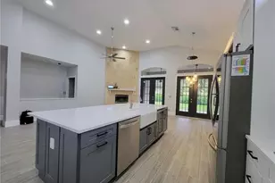 3902 Trenton Ave, Cooper City, FL 33026 - Photo 7