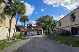 8205 NW 9th Ct Unit, Plantation, FL 33324 - Photo 15