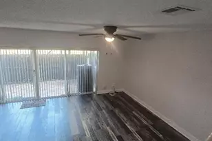 8205 NW 9th Ct Unit, Plantation, FL 33324 - Photo 5