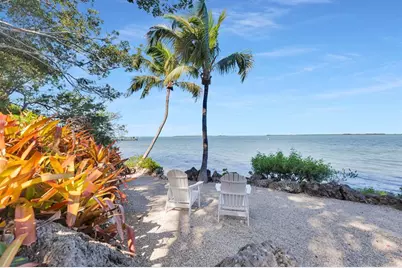 97652  Overseas Hwy, Unit #M8, Key Largo, FL 33037 - Photo 29