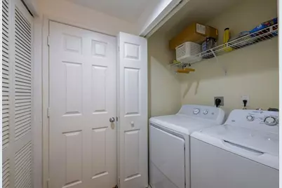 720 S Sapodilla Ave, Unit #402, West Palm Beach, FL 33401 - Photo 9