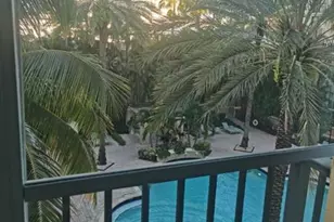 720 S Sapodilla Ave, West Palm Beach, FL 33401 - Photo 3