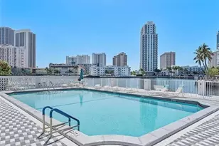 137 Golden Isles Dr, Hallandale Beach, FL 33009 - Photo 13