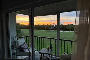 9411 N Hollybrook Lake Dr, Pembroke Pines, FL 33025 - Photo 7