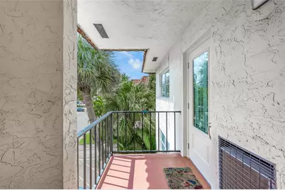 9411 N Hollybrook Lake Dr, Unit #310, Pembroke Pines, FL 33025 - Photo 23