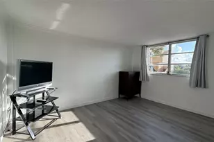 406 NW 68th Ave, Plantation, FL 33317 - Photo 9