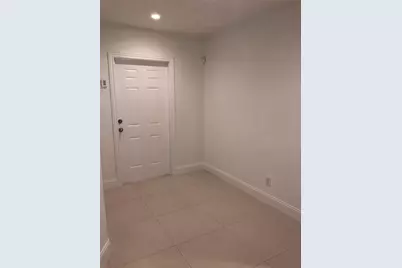 5273 NE 17th Ave, Pompano Beach, FL 33064 - Photo 3